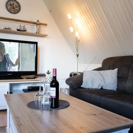 Lily 04 By Interhome Büsum